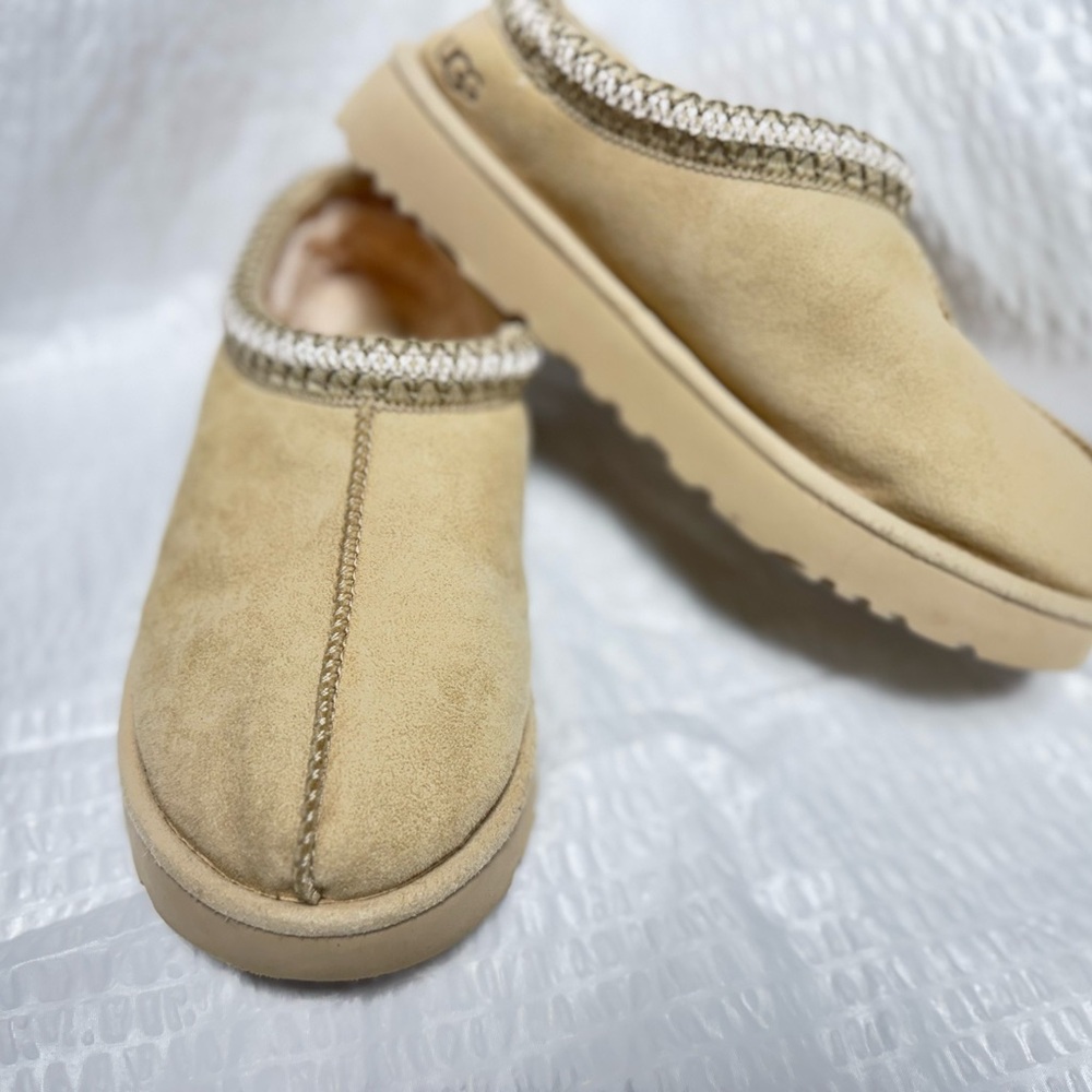 UGG Tan Women's Slippers